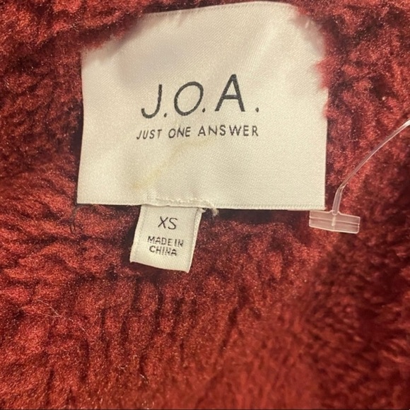 NEW J.O.A. x REVOLVE Red Patent Leather Belted Fleece Lined Jacket, Size XS - Picture 5 of 8